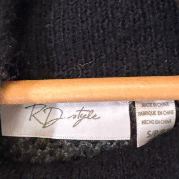 RD Style Green and Black Cowl Neck Sweater - Picture 3 of 3